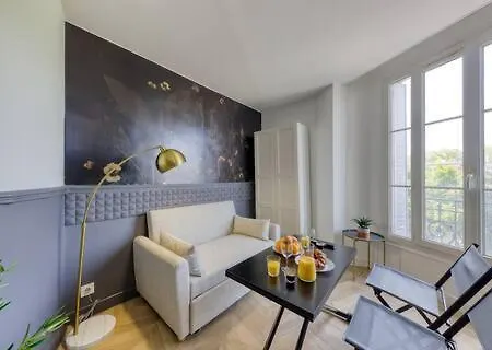 Chic Et Moderne Apartment